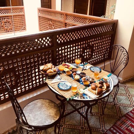 Famille Fahym Appartement Fez Buitenkant foto