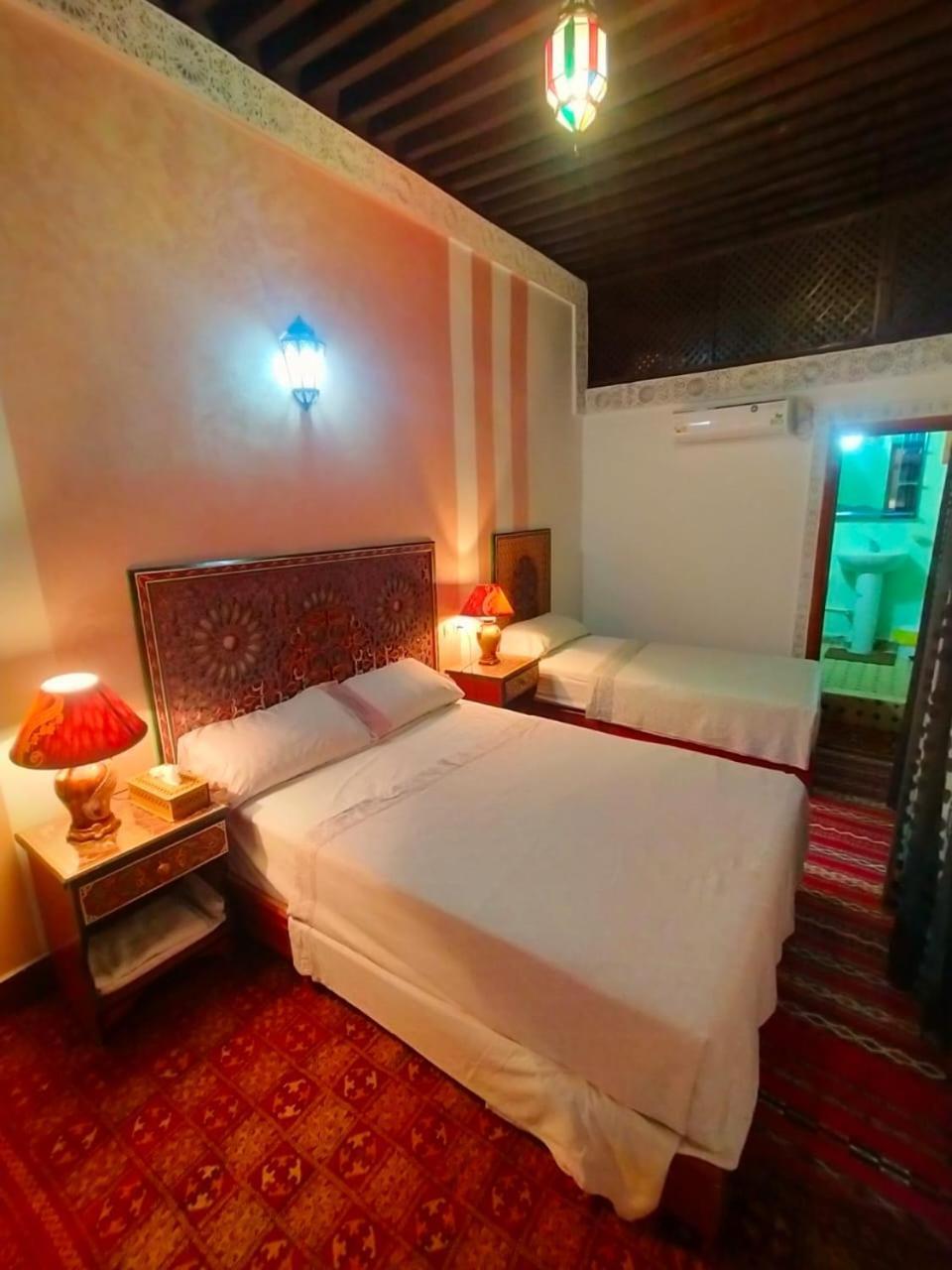 Famille Fahym Appartement Fez Buitenkant foto
